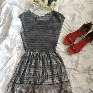 Max Studio stunning dress